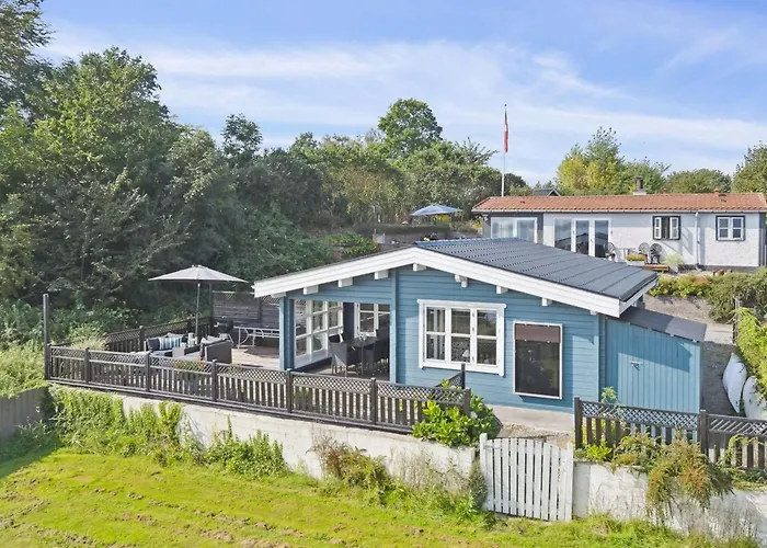 Gyrth - 20m To The Fjord By Interhome *