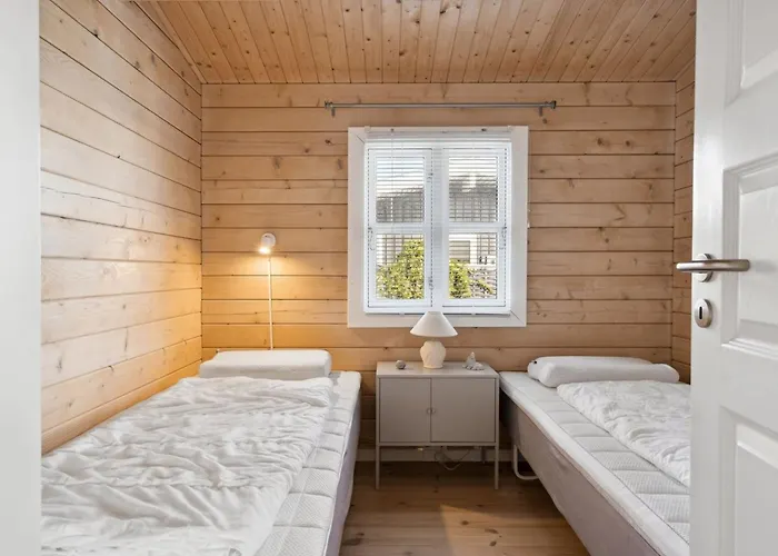 Gyrth - 20m To The Fjord By Interhome