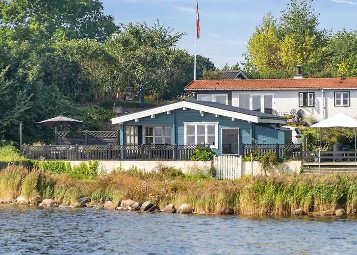 Gyrth - 20m To The Fjord By Interhome *